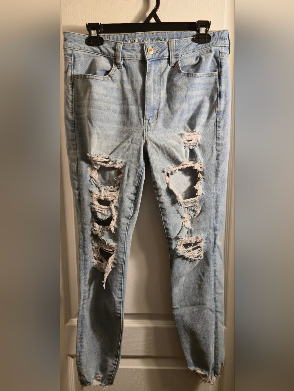 American Eagle Outfitters Light Wash Ripped  Super Hi-Rise Jeggings